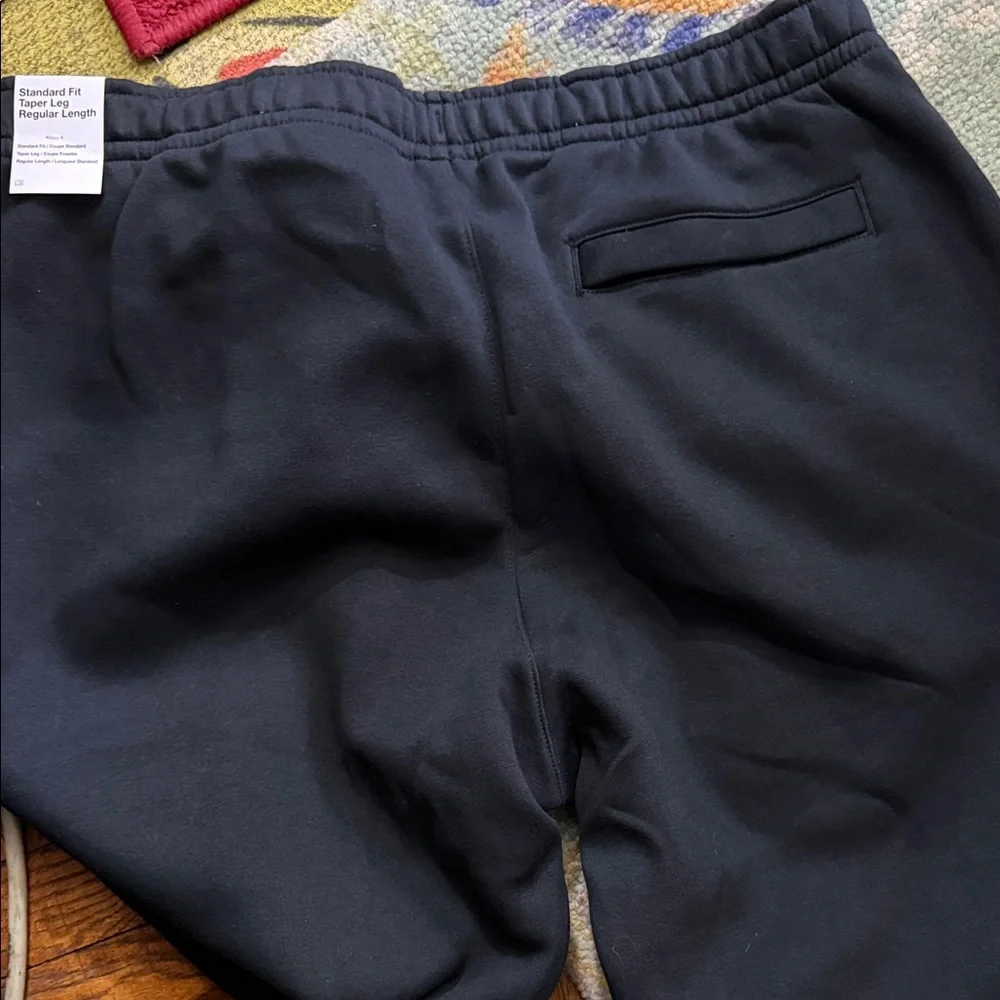 NWT Nike Black Sweatpants with Logo size XXL